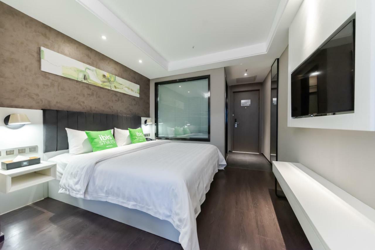 Ibis Styles Suzhou Nanmen Metro Station Hotel Экстерьер фото