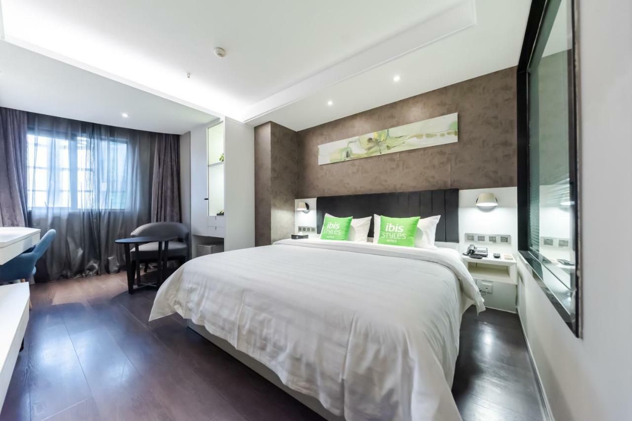 Ibis Styles Suzhou Nanmen Metro Station Hotel Экстерьер фото